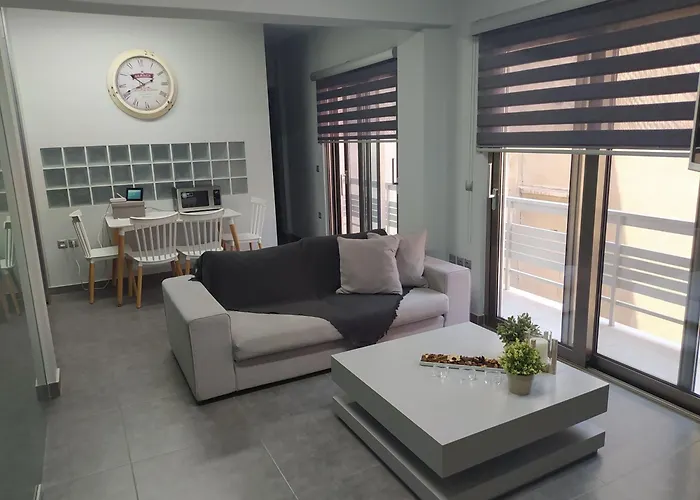 Academys Modern s By Urban Retreat